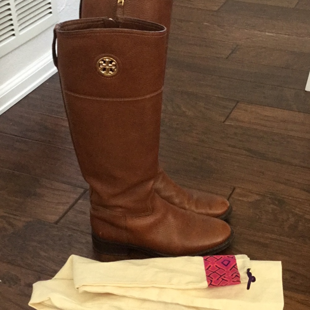 Tory Burch tall riding boots 6.5 brown gold hardware